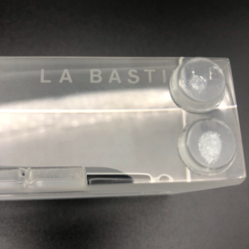 SOLD! Baccarat Bastille Key Crystal Paperweight - RARE - Picture 4 of 9